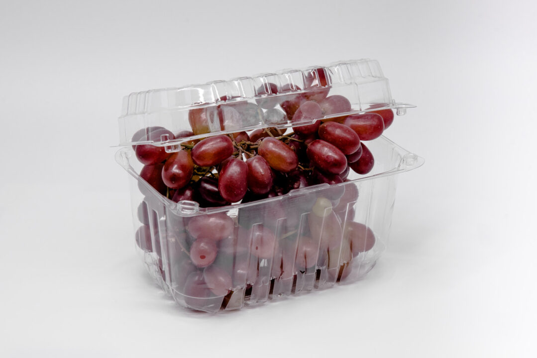 2 lb. Grape Clamshell Royal Interpack