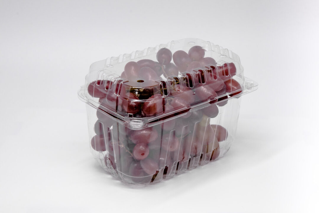 2 lb. Grape Clamshell Royal Interpack